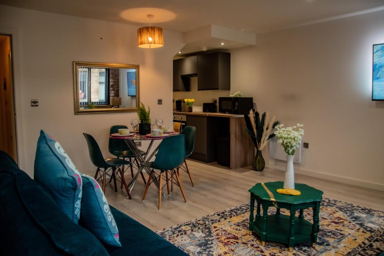 Bv Lush Apartment At Conditioning House Bradford Bradford  Bagian luar foto