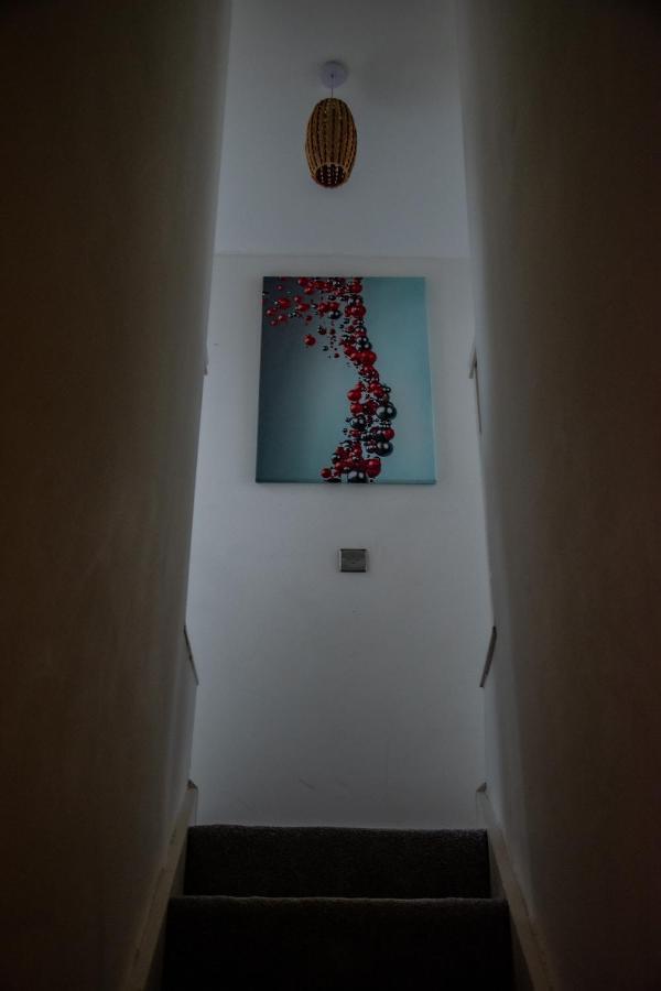 Bv Lush Apartment At Conditioning House Bradford Bradford  Bagian luar foto